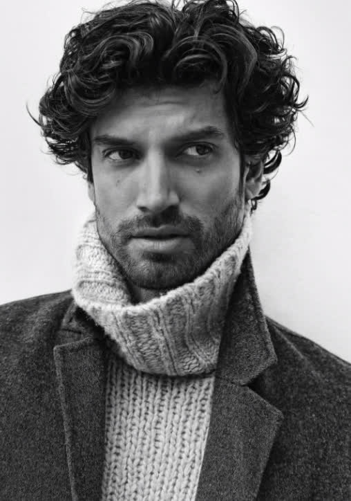 CARLOS MACHADO