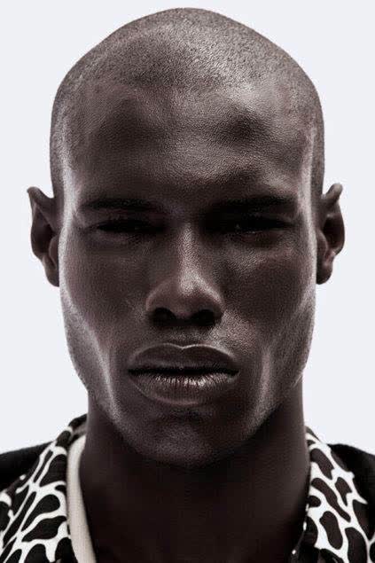 LEANDRO SANTOS