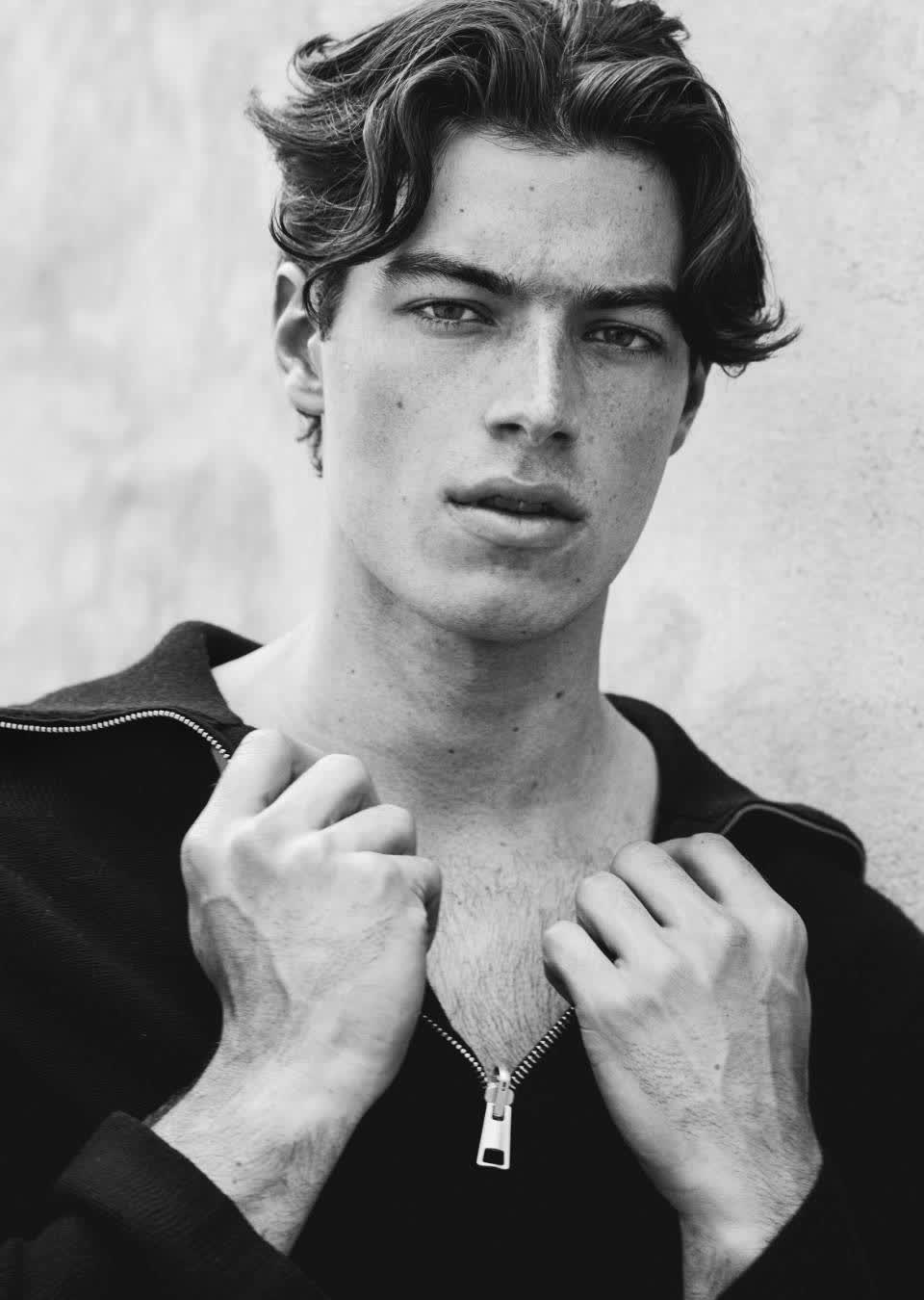 ARTHUR MORENO