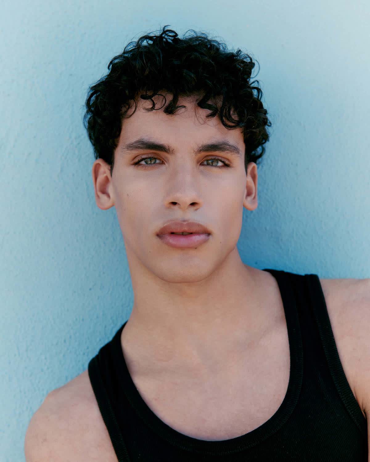 TOMAS SANTOS